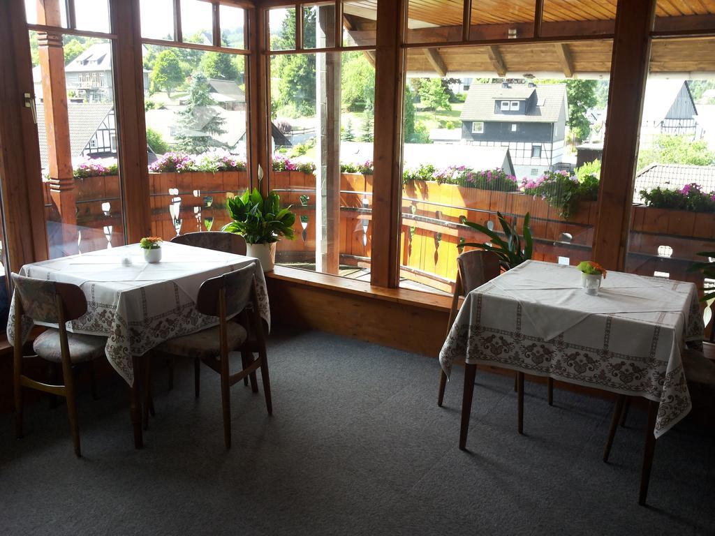 Pension "Dorfkrug" Winterberg Dış mekan fotoğraf
