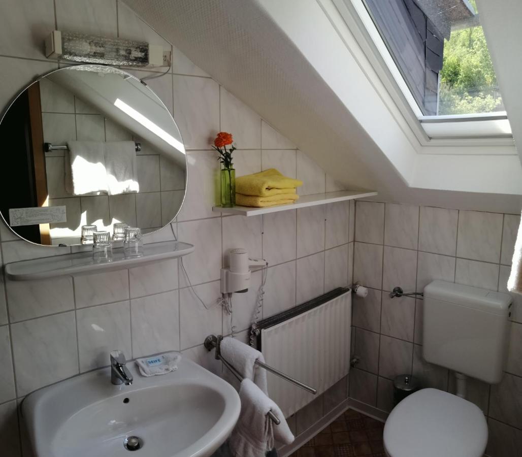 Pension "Dorfkrug" Winterberg Dış mekan fotoğraf